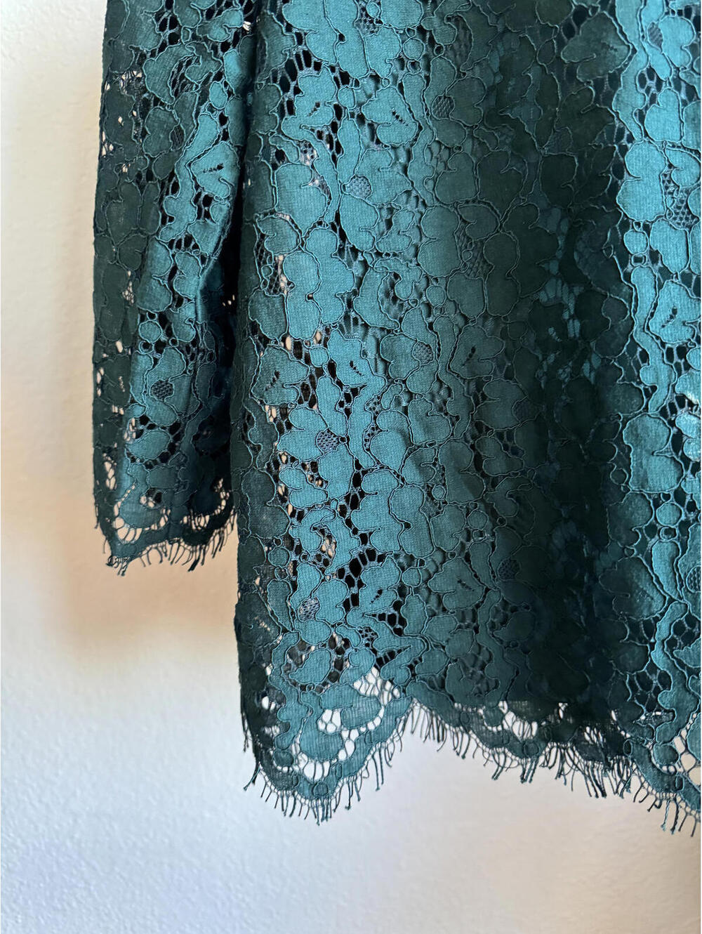 Rafaella Jade Green Lace Bell Sleeve Top with Cami Size L - Picture 2 of 7